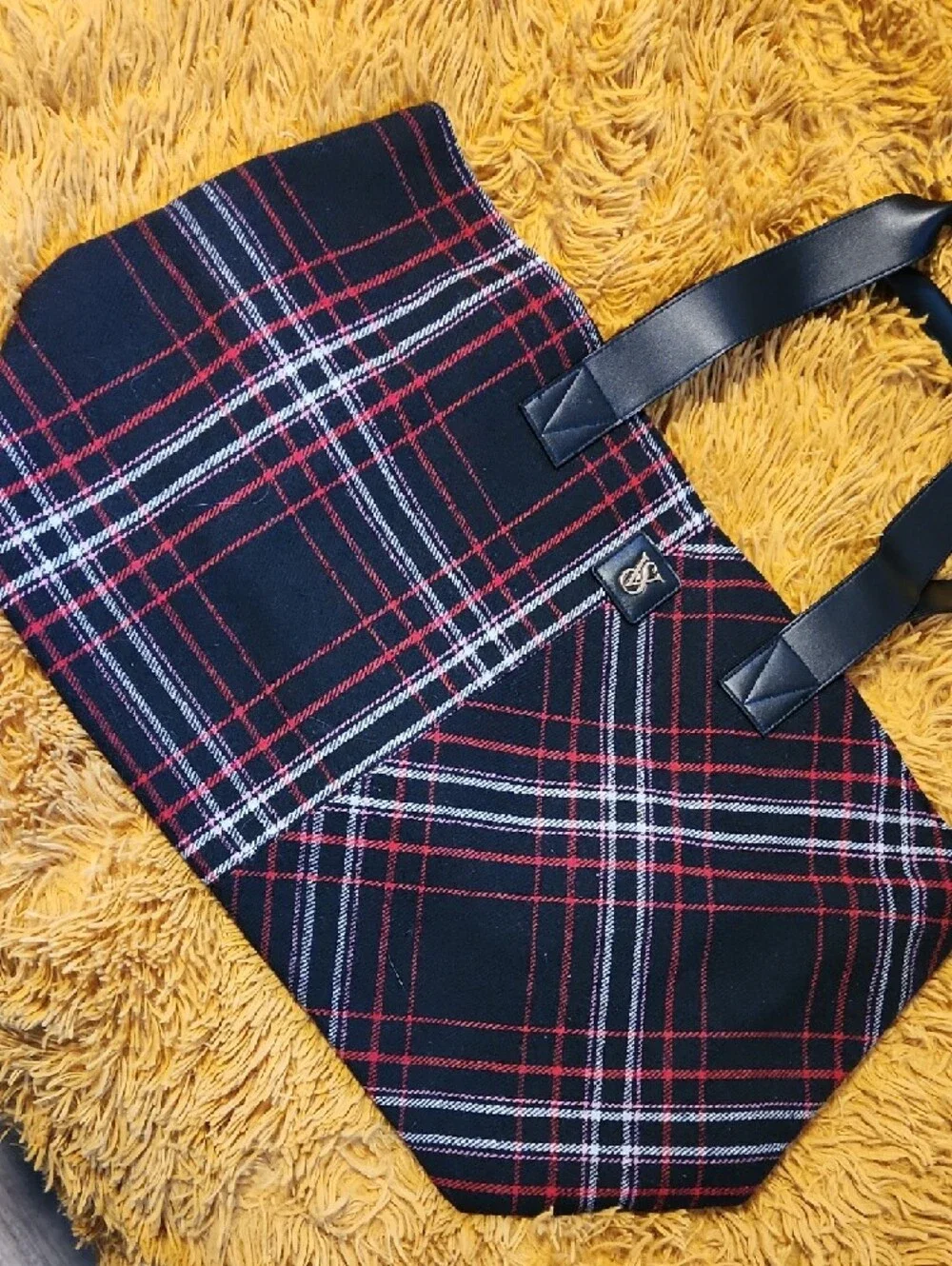 Victoria's Secret Black Plaid Tote with Red and White Trim FINAL PRICE